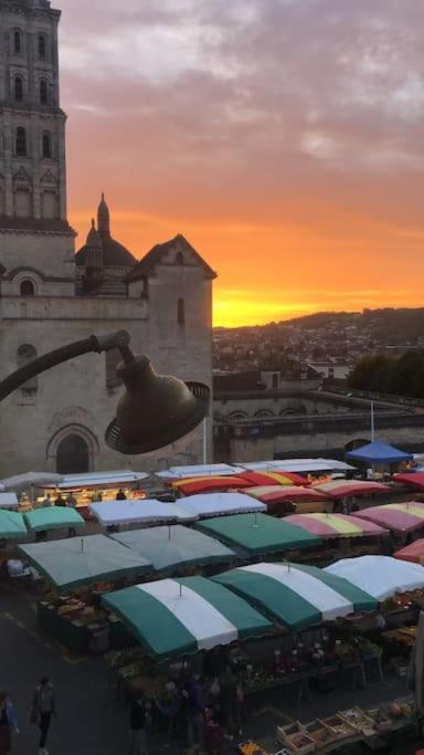 Superbe Duplex Vue Cathedrale Exceptionnelle Apartment Périgueux Exterior foto