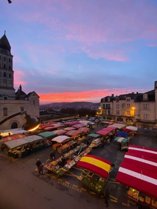 Superbe Duplex Vue Cathedrale Exceptionnelle Apartment Périgueux Exterior foto